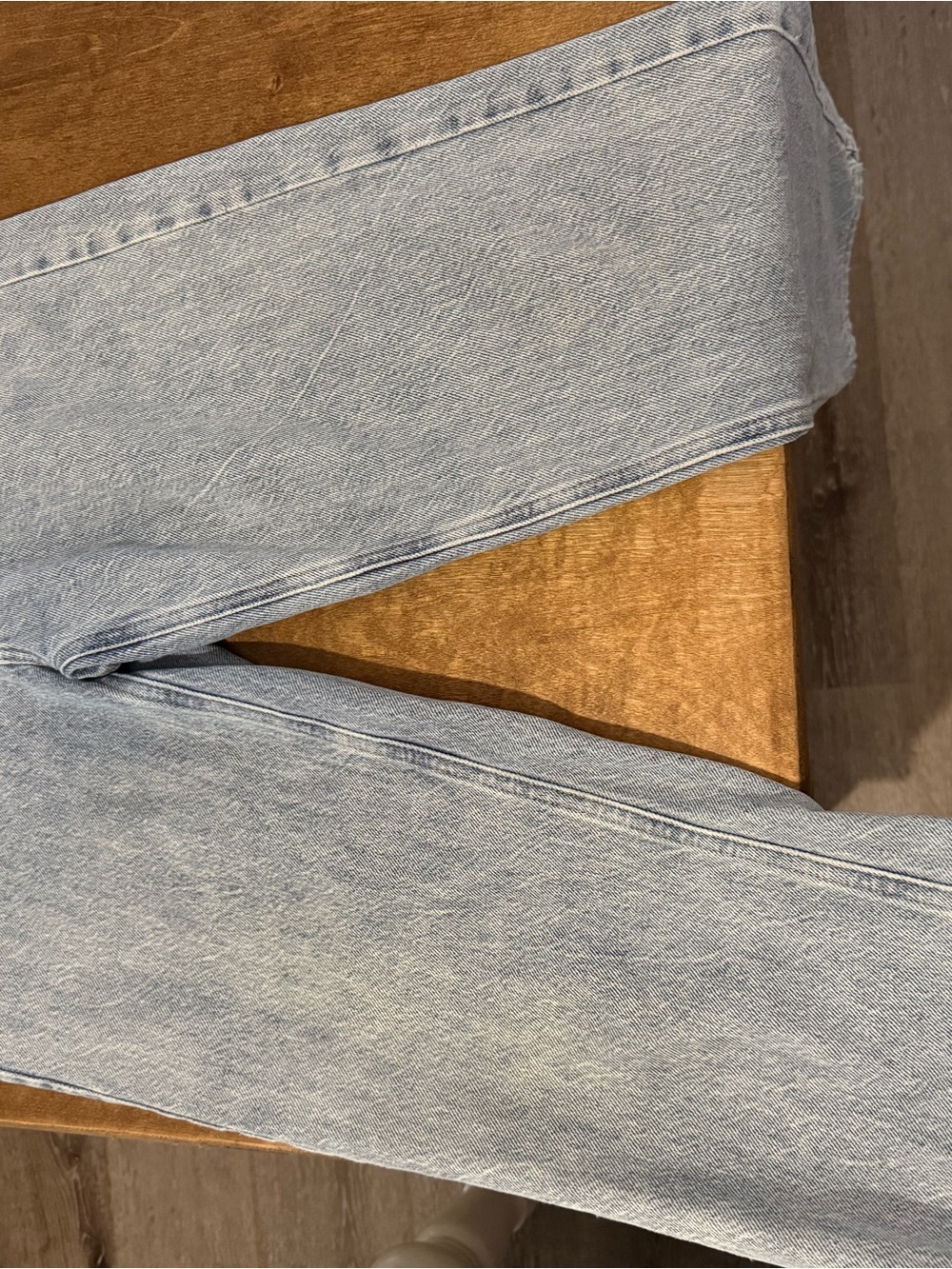 Women’s Light Wash Denim Jeans